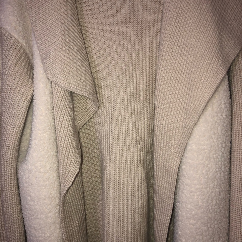 Cardigan - Picture 6 of 6